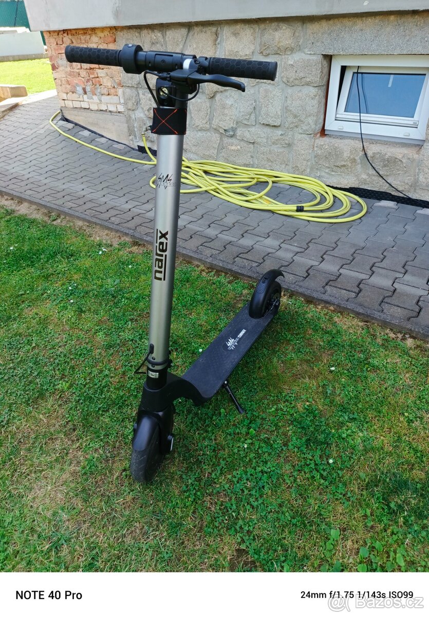 Elektrokoloběžka Narex