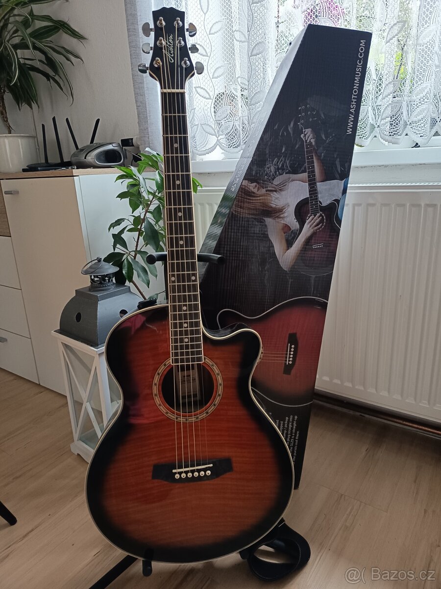 Elektroakustická kytara