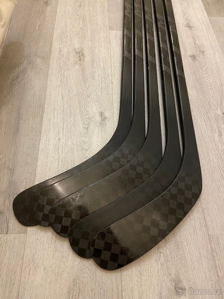 Hokejka CCM Trigger 6 85flex 171cm levá ZÁRUKA