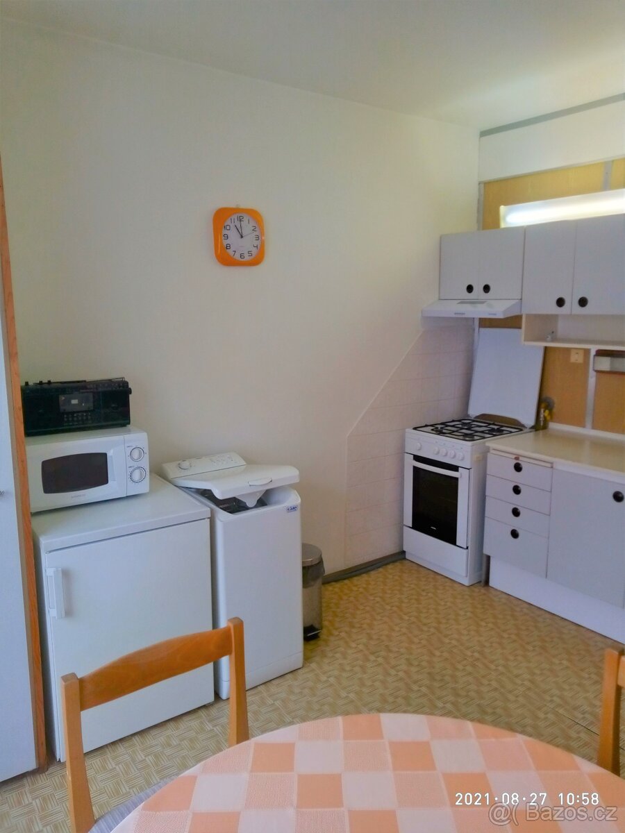 Pronajmu byt 1+1 na Starém náměstí v Sokolově