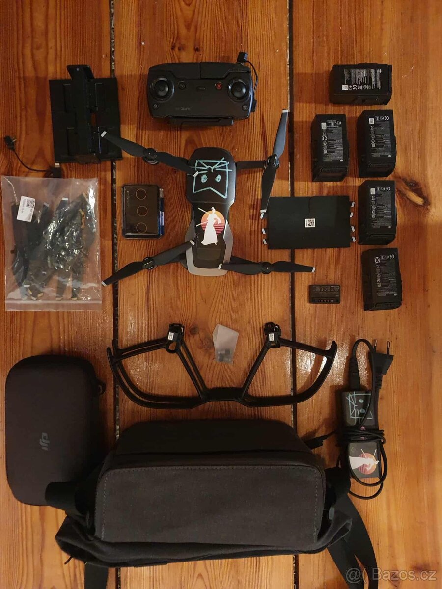 DJI MAVIC Air 1 - Fly more combo - 5x baterie