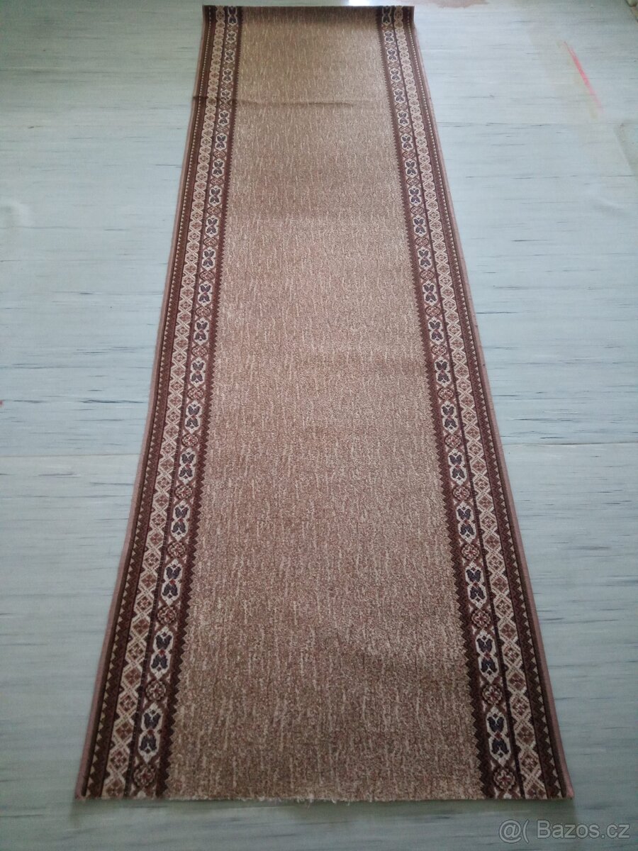 Koberec - běhoun 0,95 m x 3 m