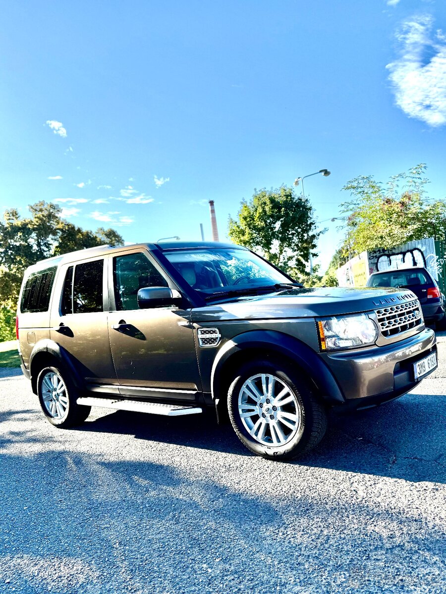 Land Rover Discovery, Discovery4 3,0 SDV6 7mist Ojeté, 2014,