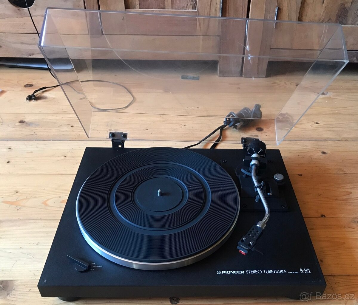 GRAMOFON PIONEER PL-512 (1978) VE DŘEVĚ,SUPER STAV