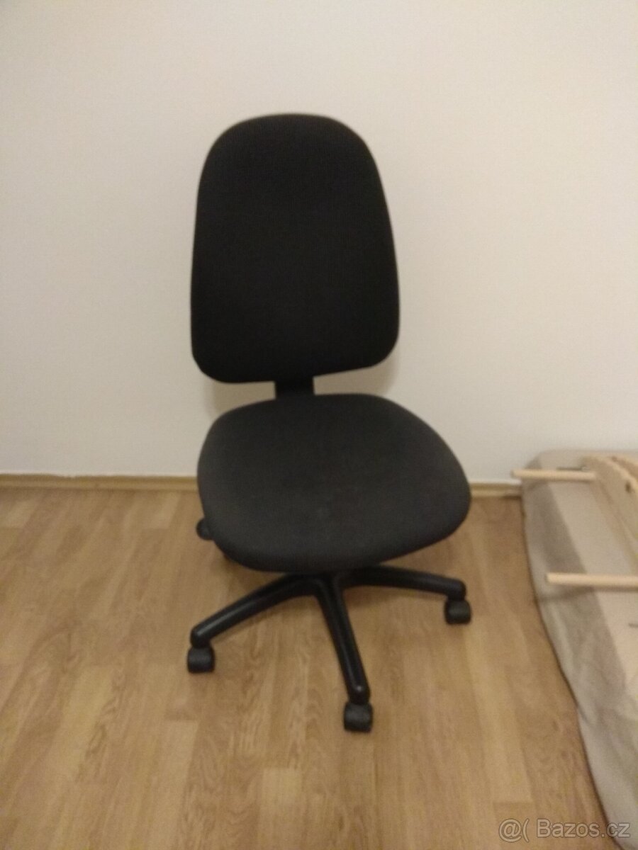Kancelářská židle