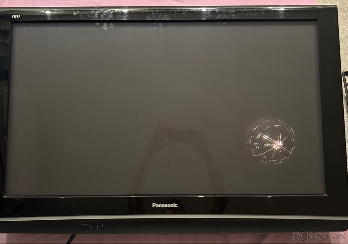 Panasonic Viera TH-42PZ8EA 106cm úhlopříčka