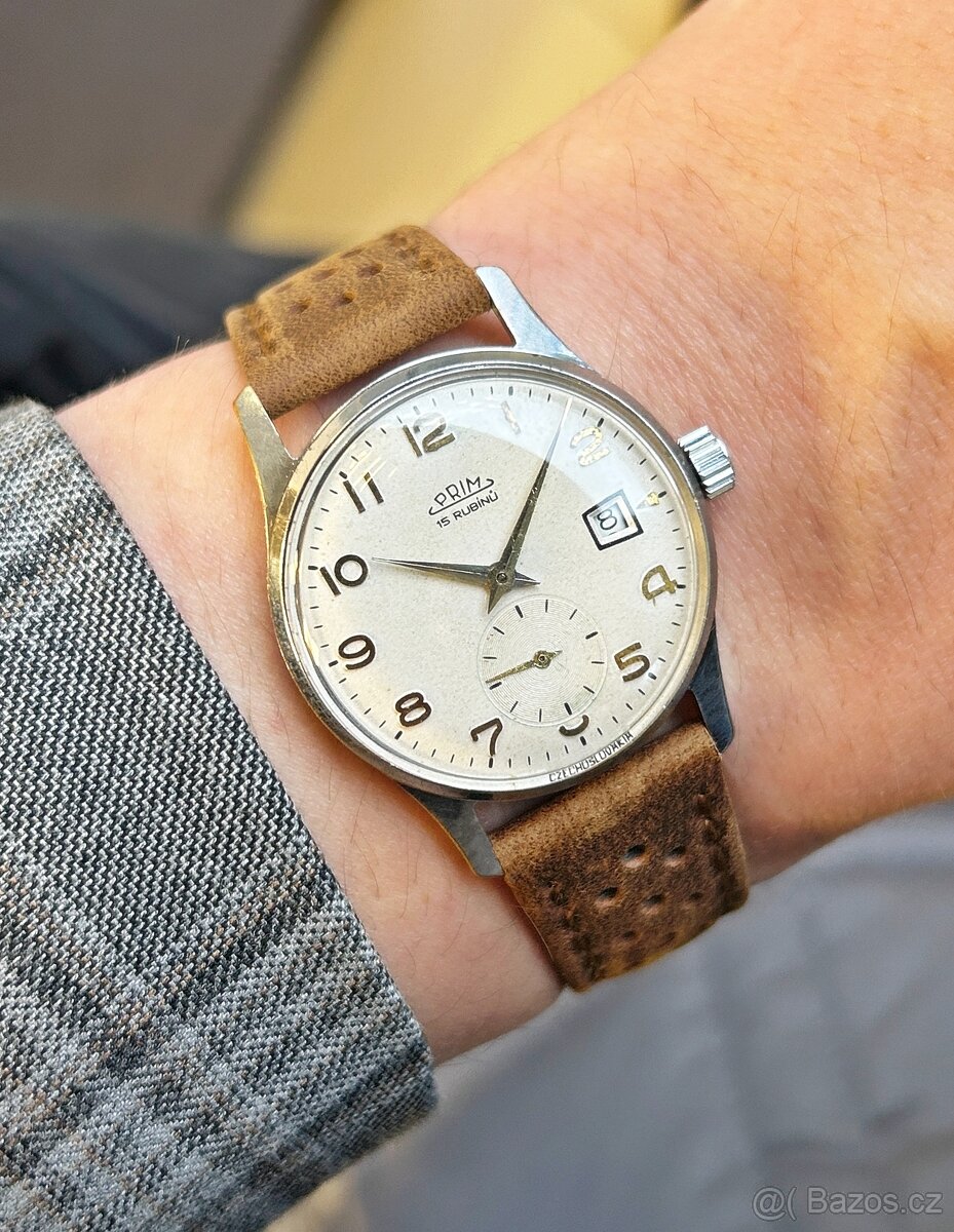 Československé mechanické vintage retro hodinky PRIM Datumat