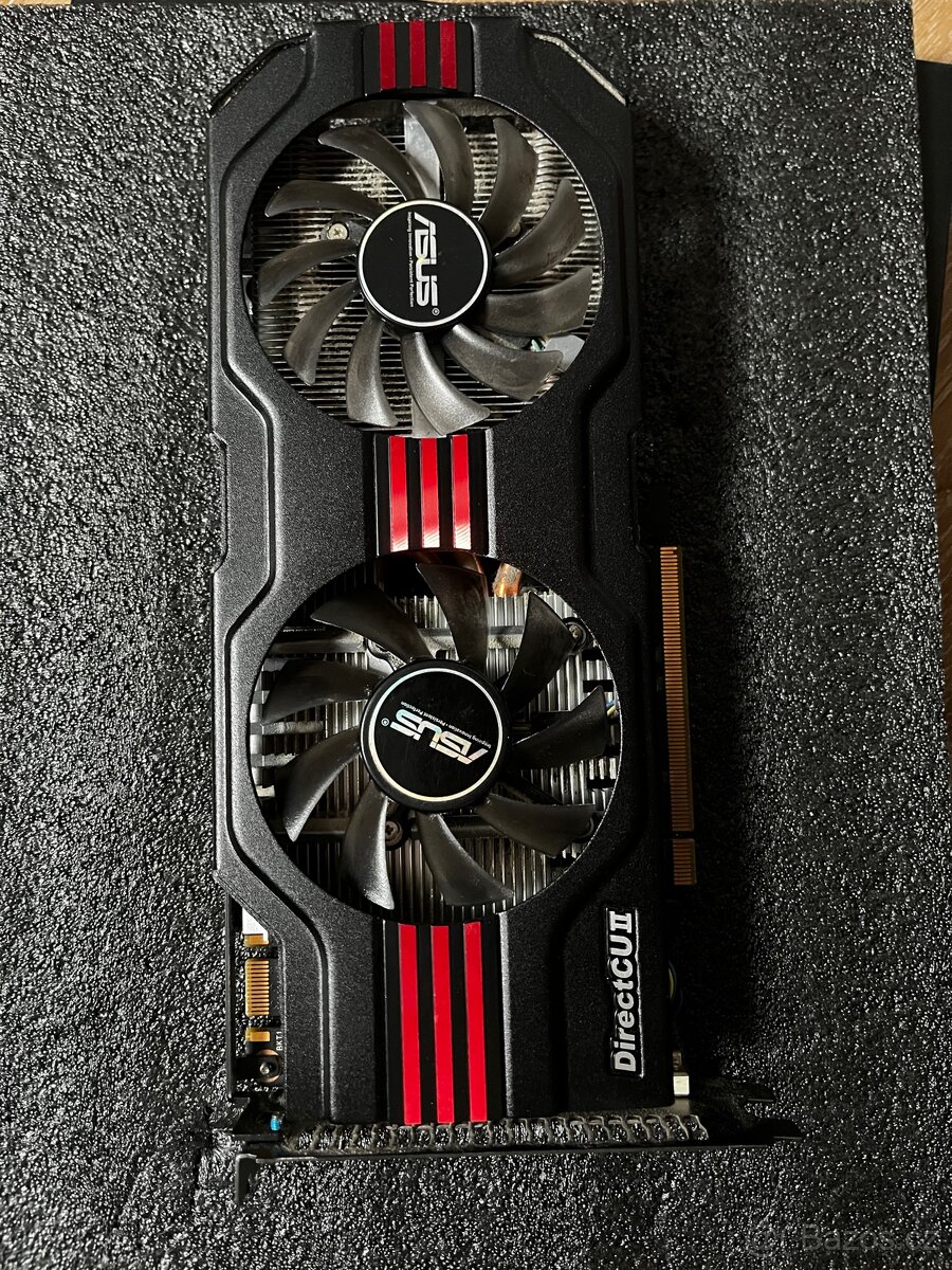 Grafická karta ASUS ENGTX560 Ti DCII - 1 GB GDDR5