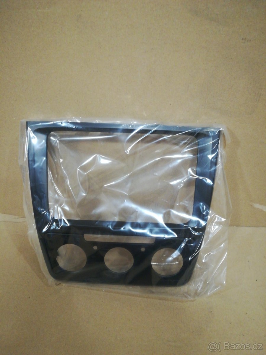 2 DIN rámeček autorádia škoda yeti