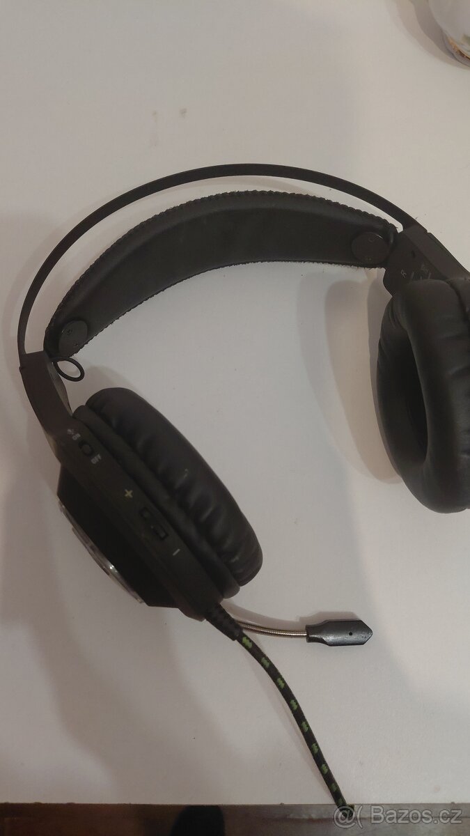 Herní sluchátka