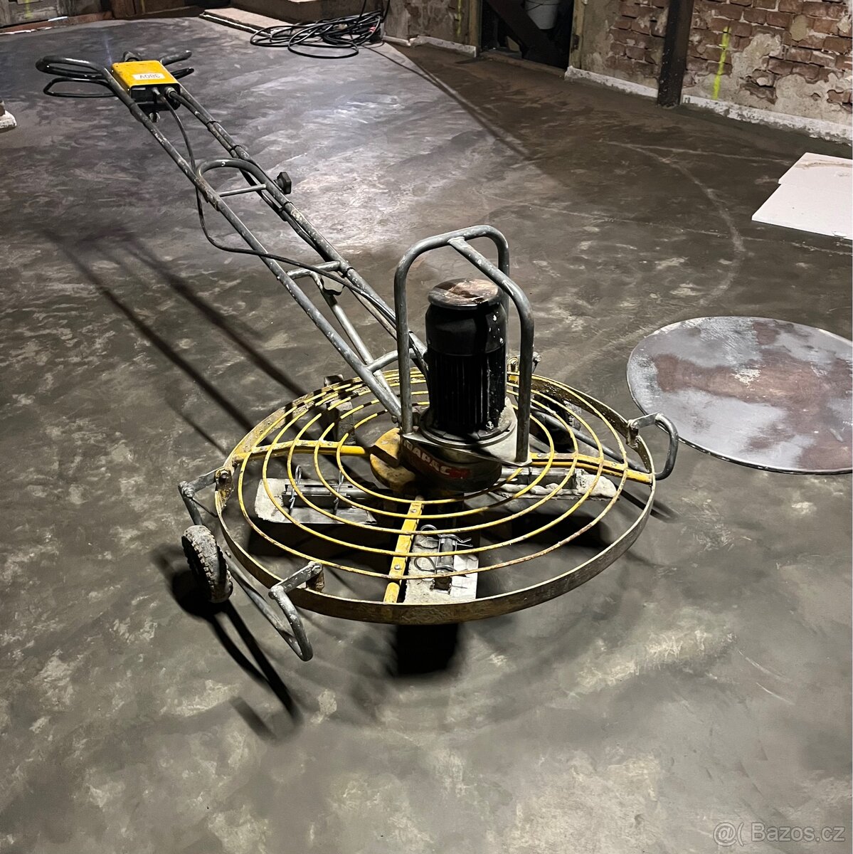 Leštička hladička betonu