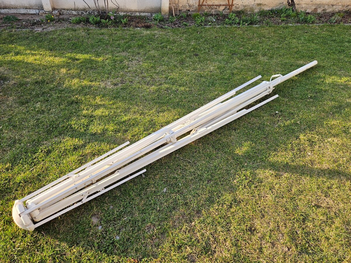 Slunecnik - kostra 4x4m