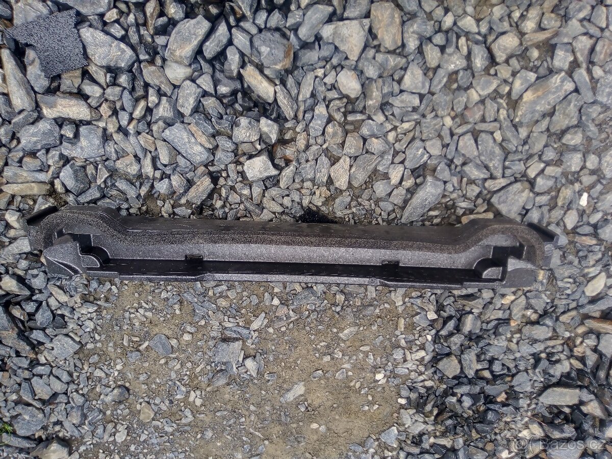 Výztuha nárazníku pěnová scala