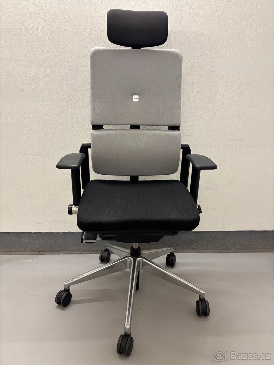 Kancelářská židle Steelcase Please s podhlavníkem