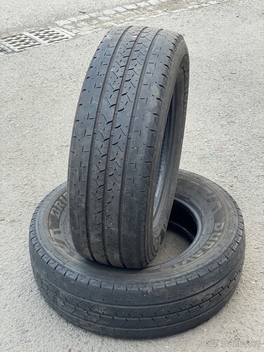 Letní pneu 215/70 R15 C 2020 5mm