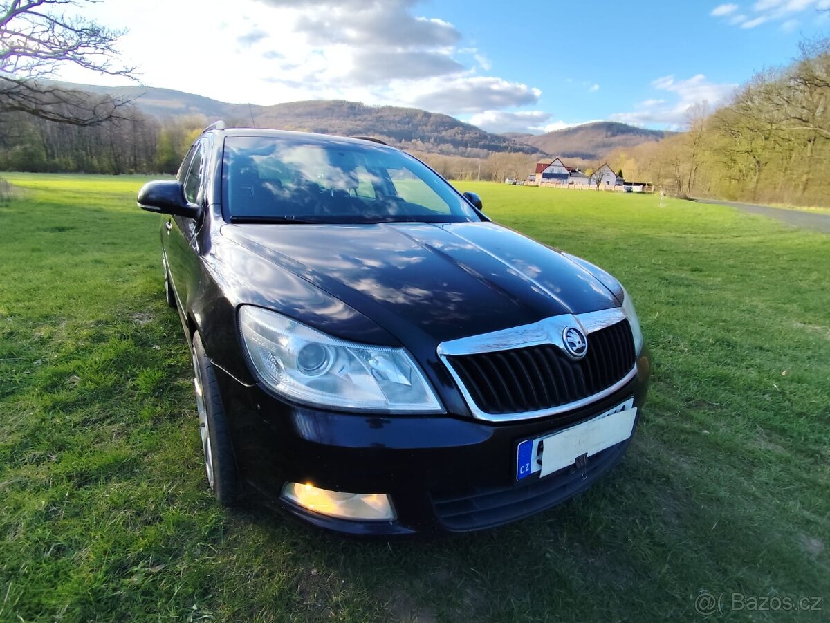 ŠKODA OCTAVIA COMBI 1.6TDi 77KW KLIMATIZACE TEMPOMAT