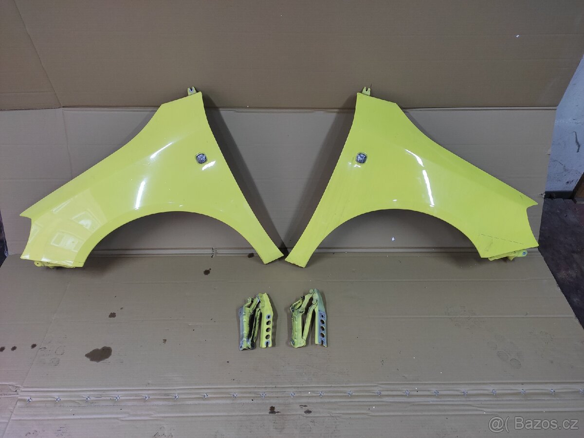 Blatník Fabia 2, Roomster předfacelift