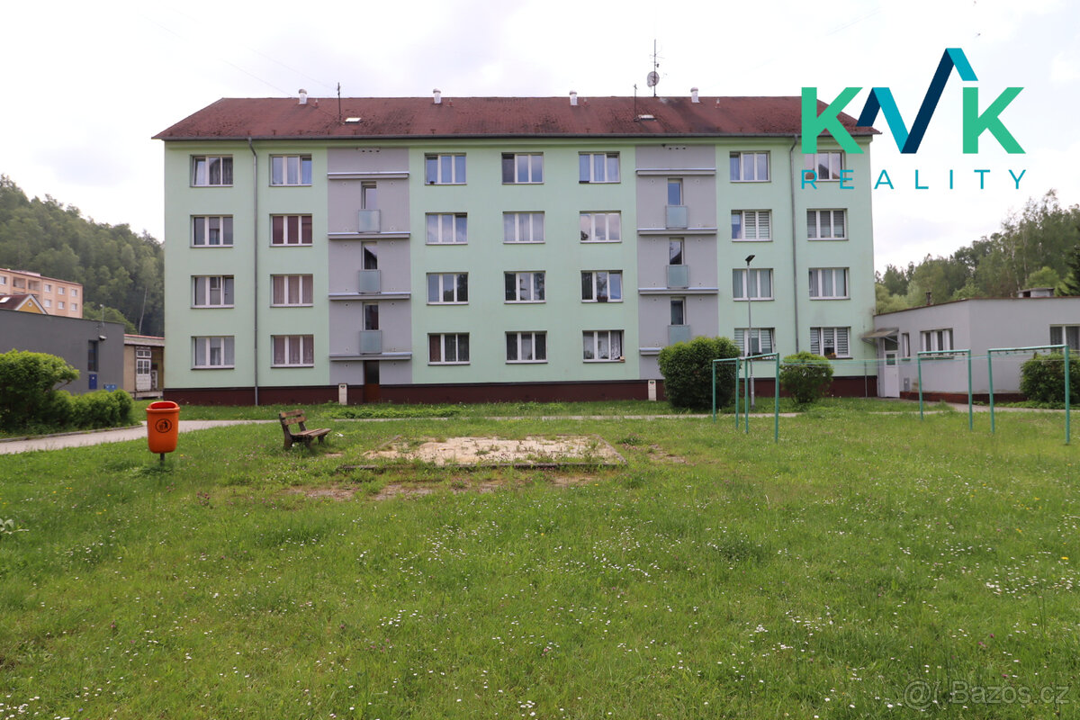 Prodej bytu 2+1 s lodžií, 63 m², družstevní vlastnictví, Kra