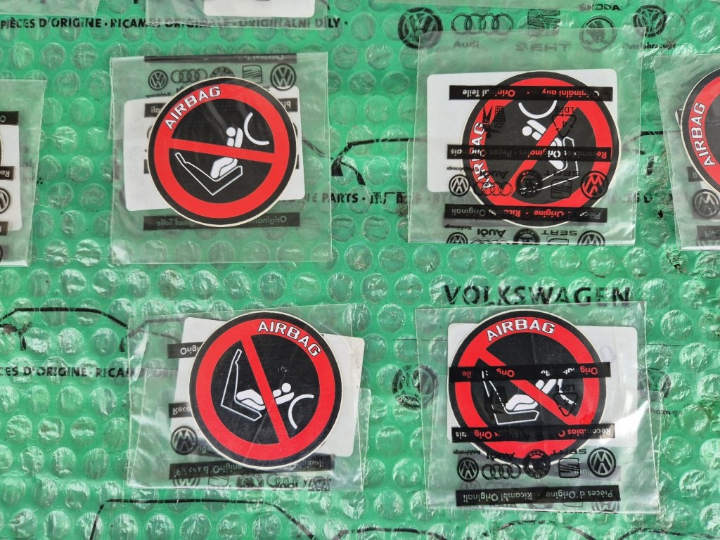 samolepka airbag na palubní desku Škoda Felicia