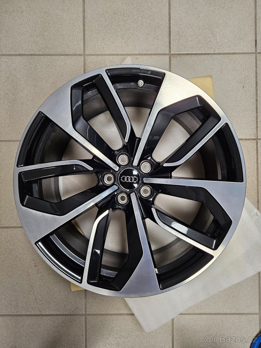 275/30 R20 AUDI RS4 RS5 - disk kola 5x112