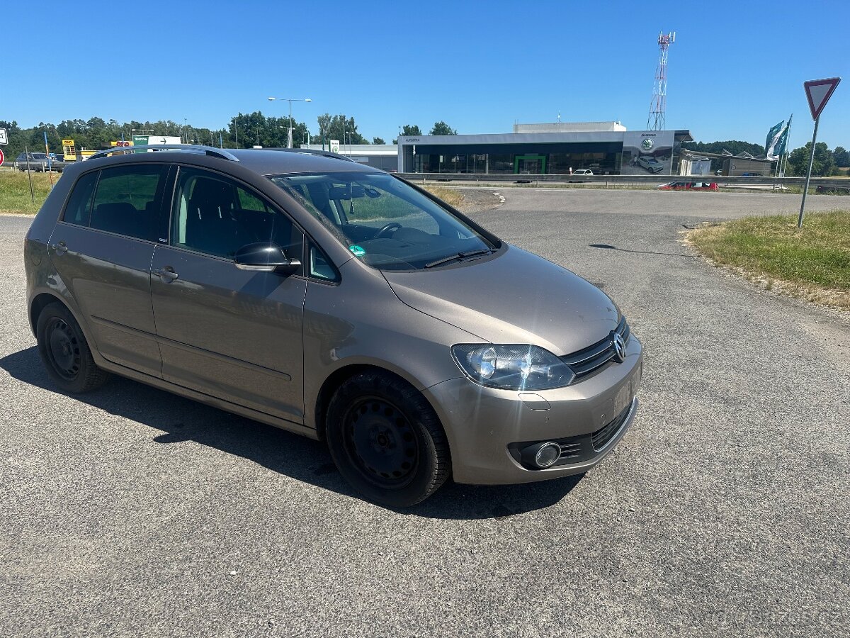 VW GOLF PLUS 1.6TDI-77KW-ŠPATNE NAFTOVE ČERPADLO