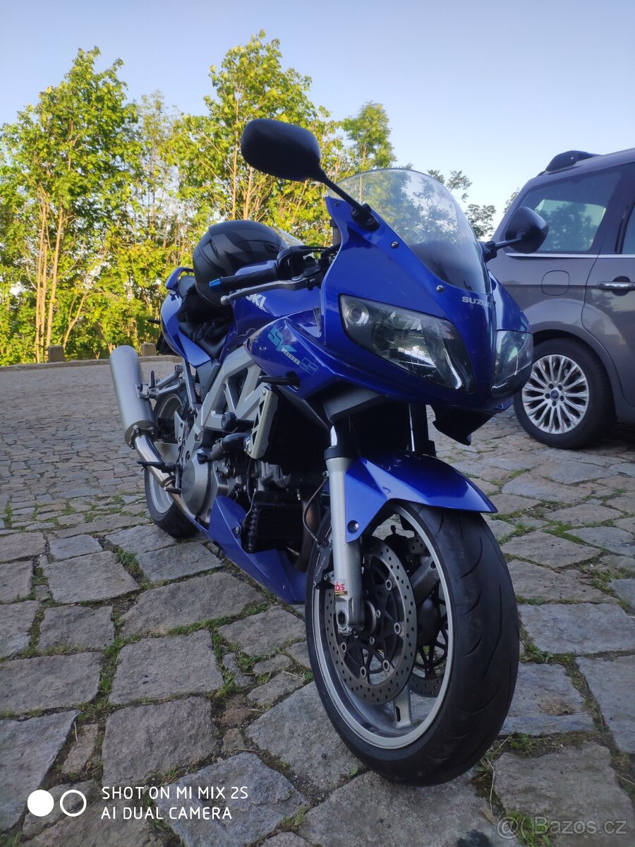 Suzuki SV1000S