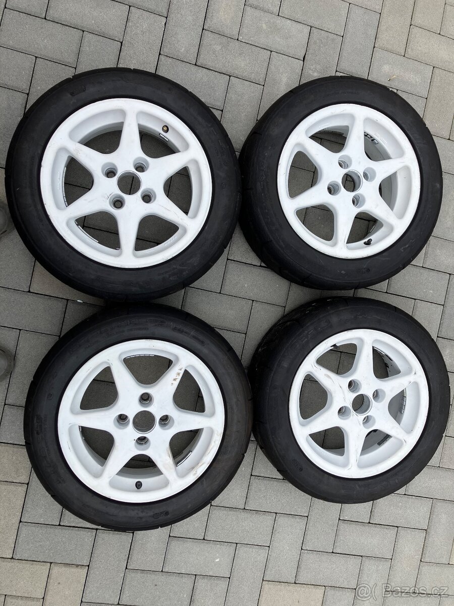 Závodní pneu extreme tyres 185/55/R14
