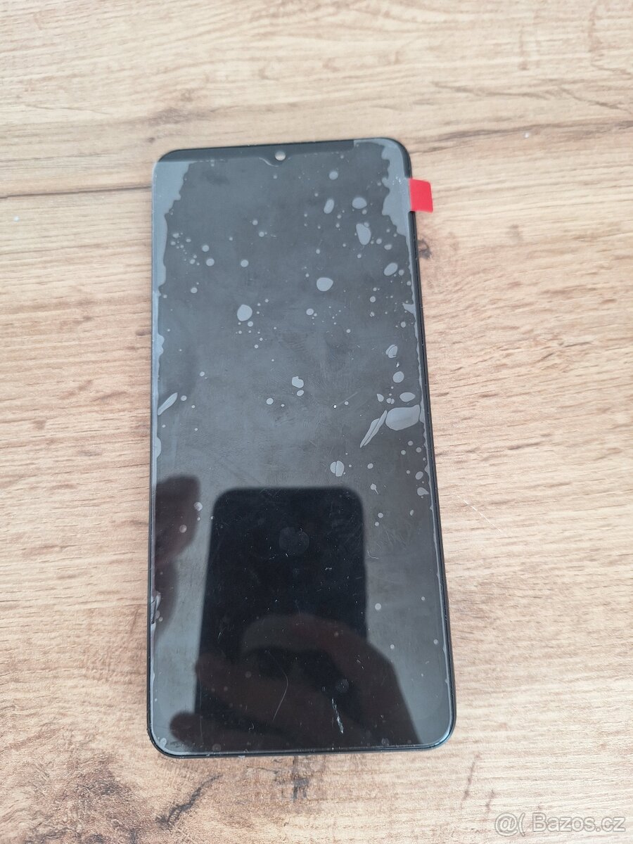Samsung a12 displej