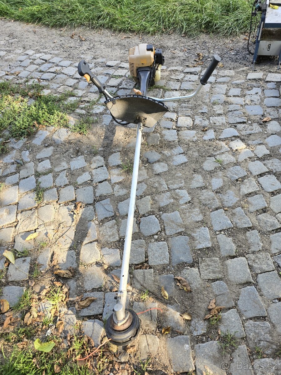 Křovinořez Riwall pro, nejde nastartovat.