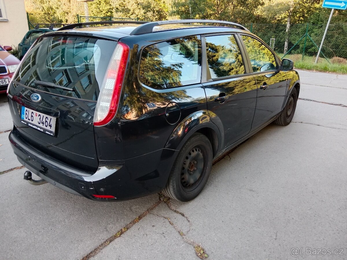 Prodám Ford Focus kombi 1.6 74 kW