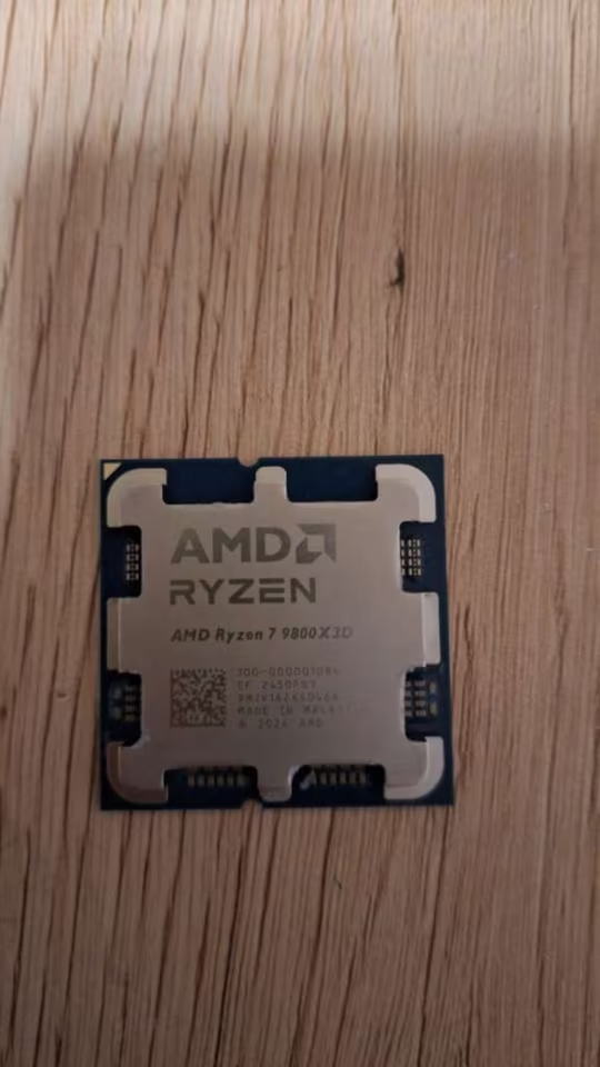 AMD Ryzen 7 9800X3D