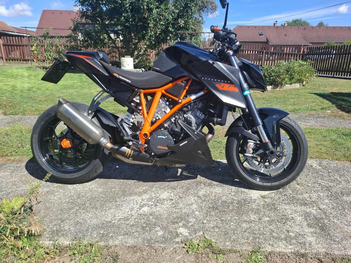 Ktm 1290 r. 2015
