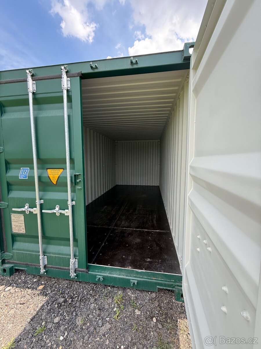 Prodej lodního kontejneru – zánovní stav, po jedné cestě