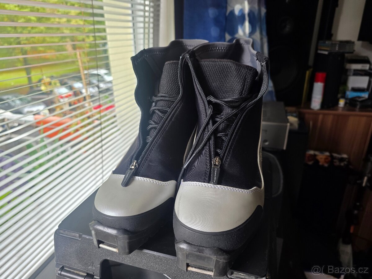 FISHER XC COMFORT BEŽKY