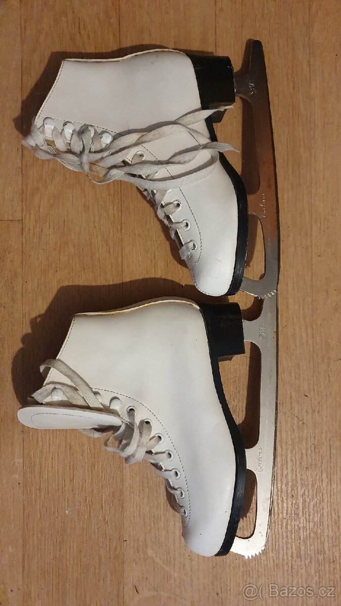 Dětské zimni brusle  Cortina