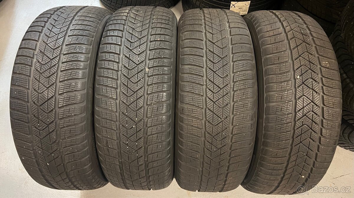 235/55R18 104H zimní pneumatiky PIRELLI 7mm