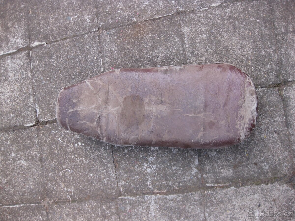 Jawa panelka - sedlo