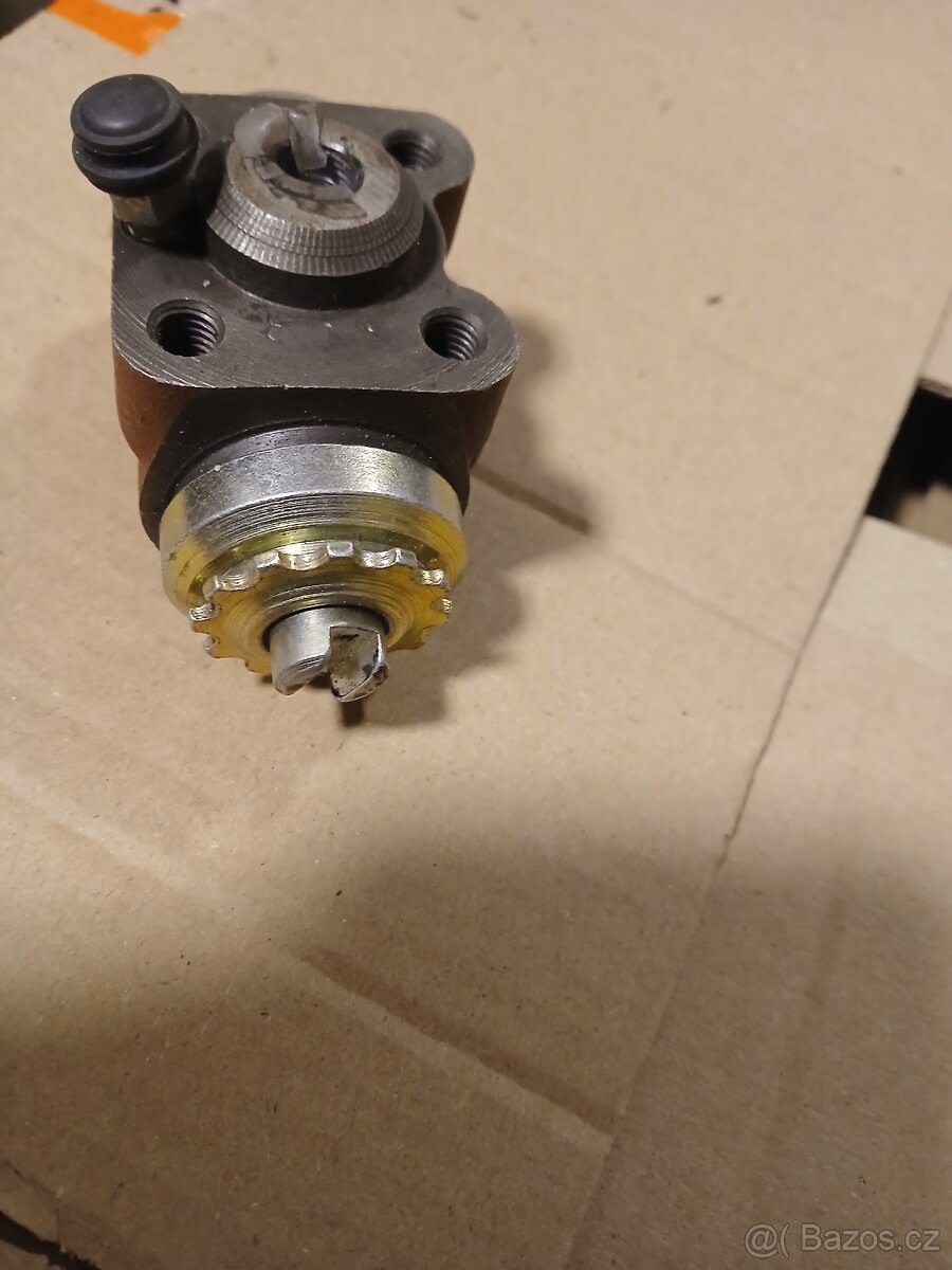 Brzdový váleček multicar