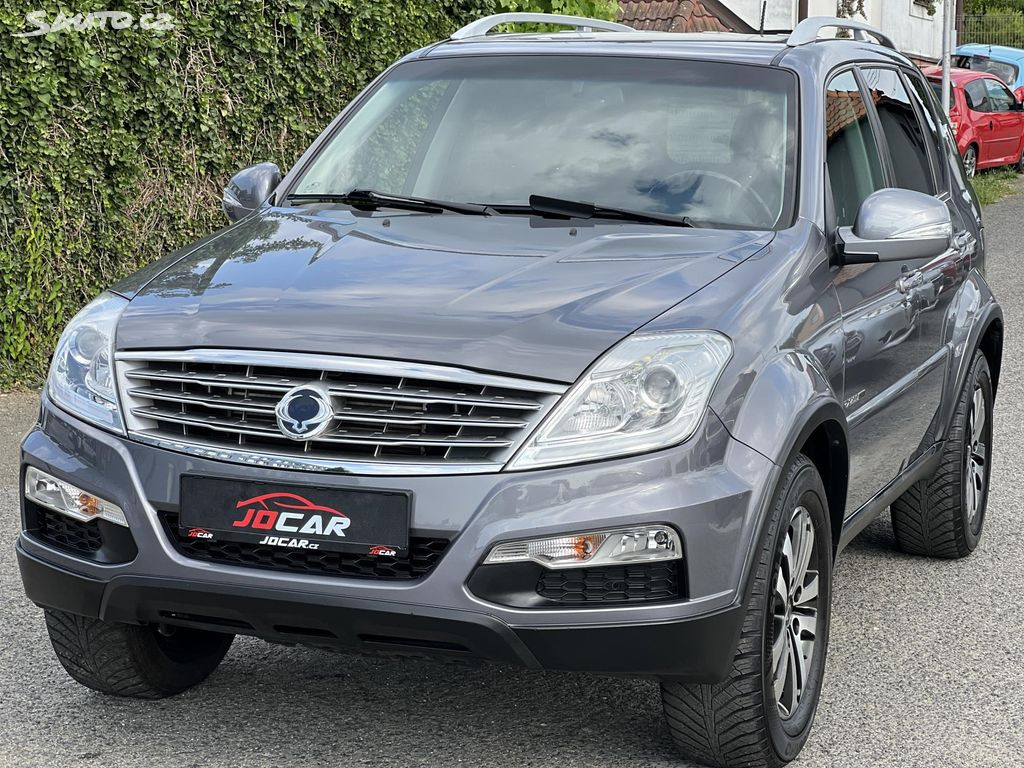 🚗 SsangYong Rexton RX200 e-XDi 7MÍST 4x4 AUTOMAT