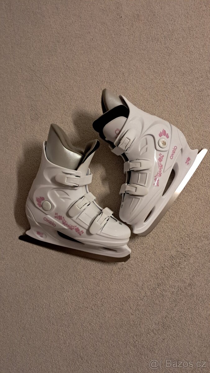 Dívčí, dámské lední brusle