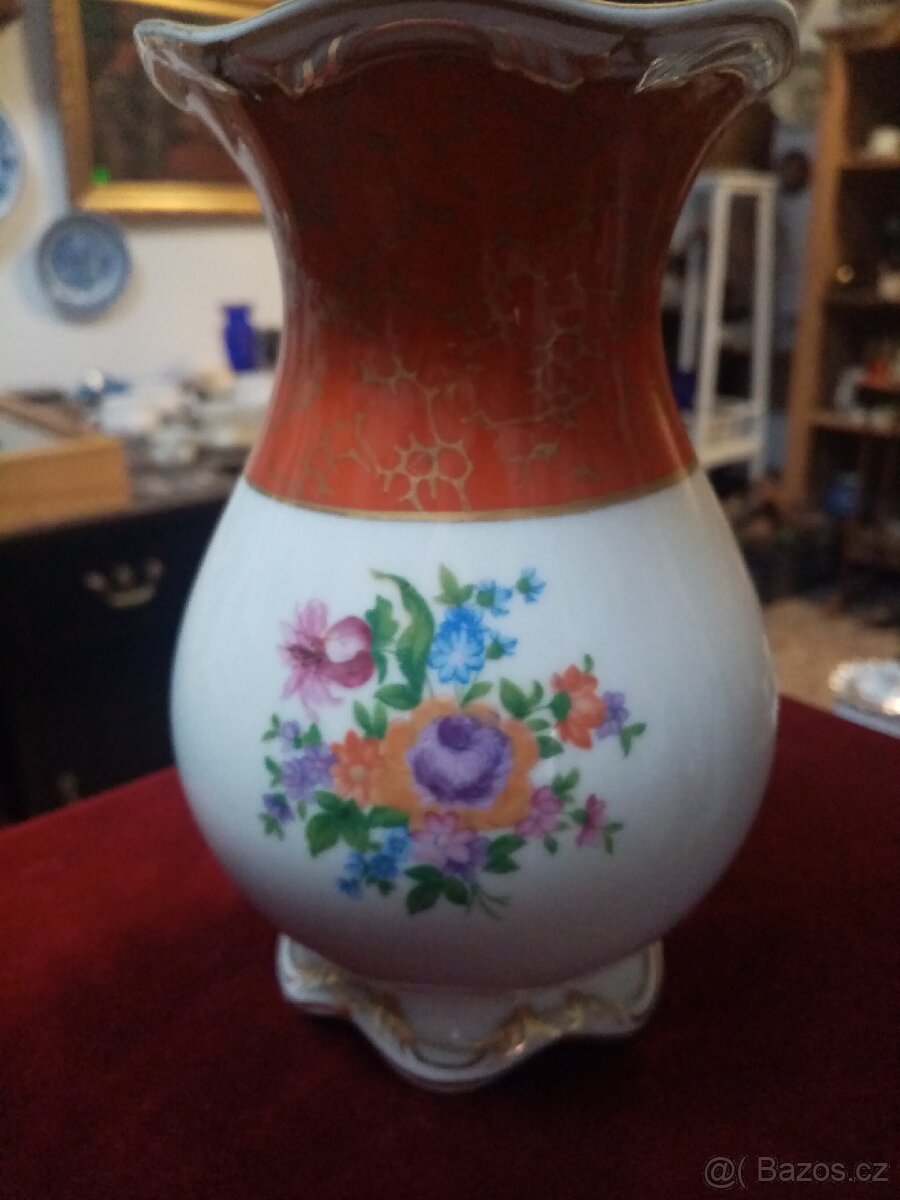 Starožitná porcelánová váza