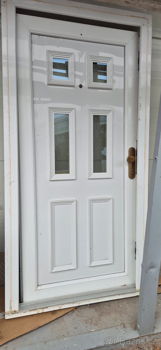 Vchodové dveře Trocal