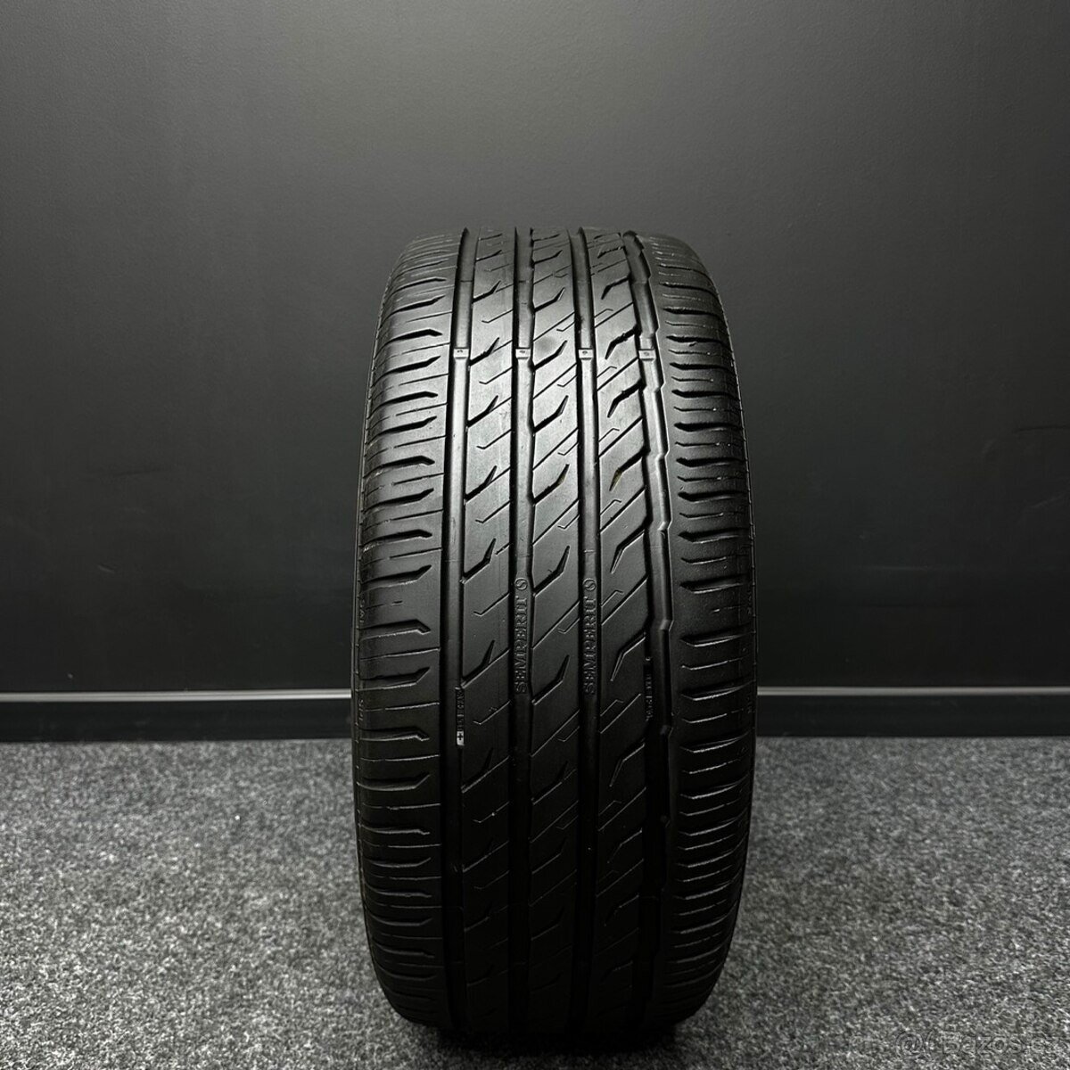 1ks pneu Semperit 245/45/18 100Y
