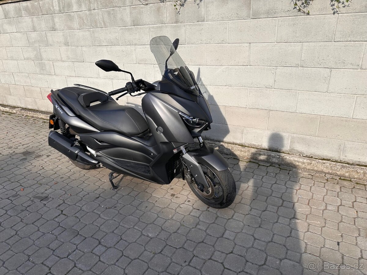 Yamaha X - max 300