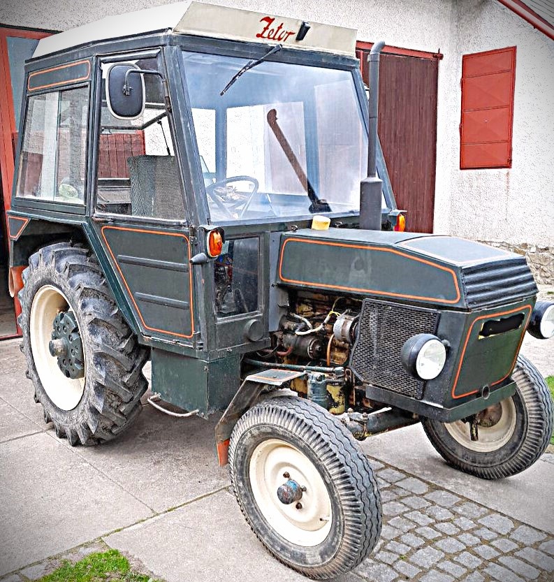 Zetor 3011.