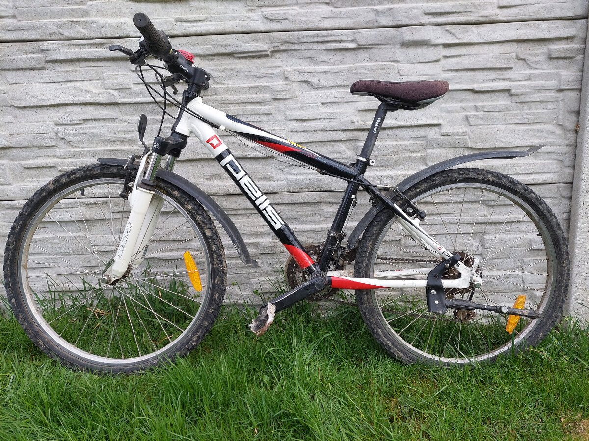 Pell's Razzer Team Replica 24