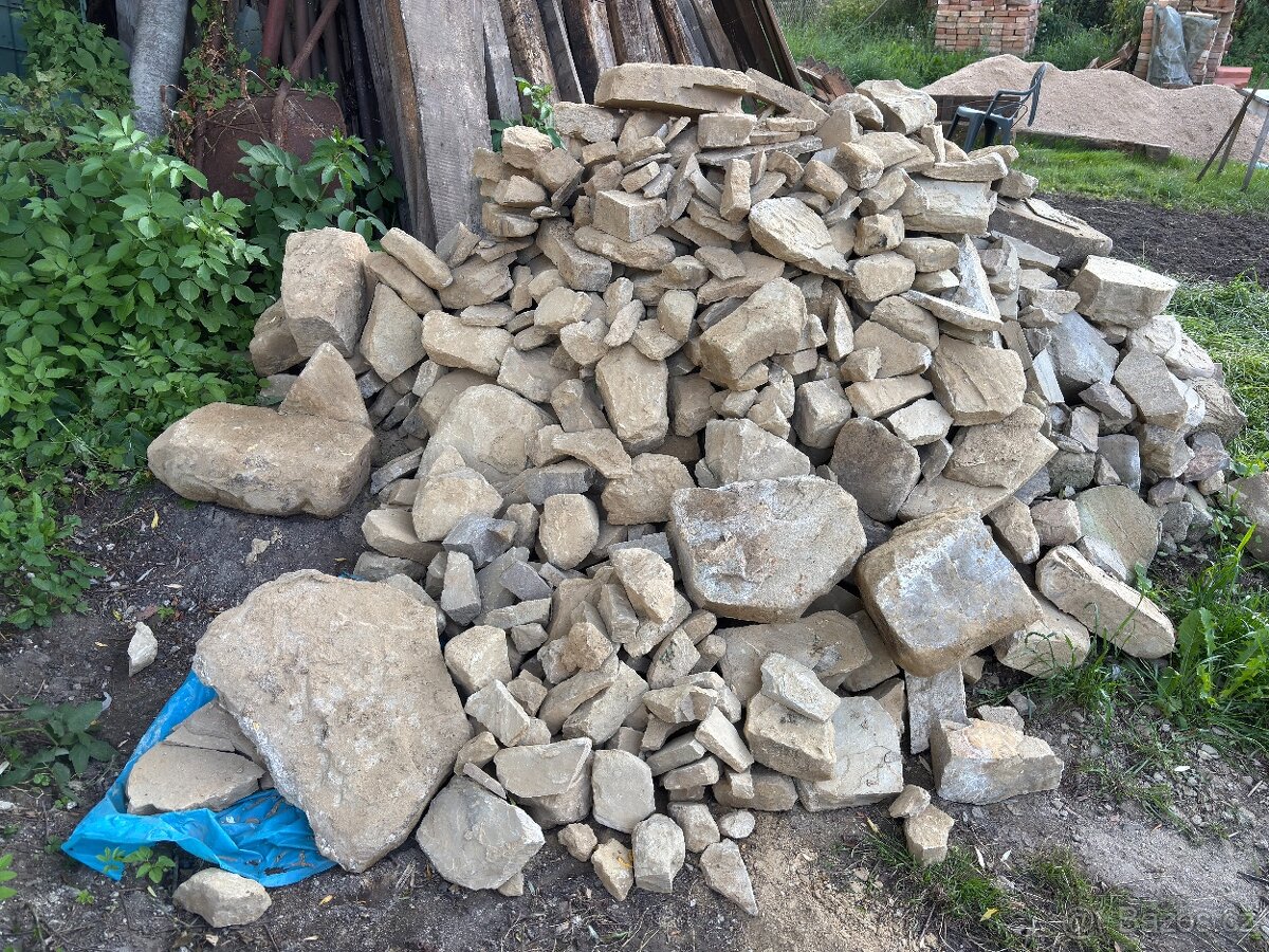 kameny za odvoz