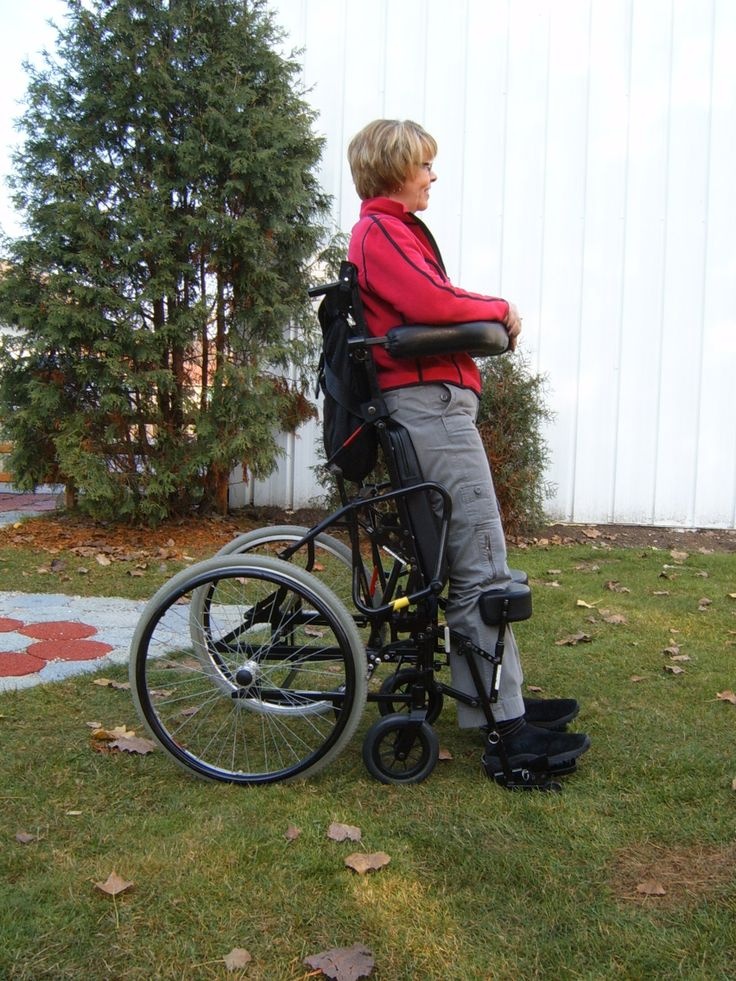 invalidni vozík 40cm 44cm s elektrickou vertikalizaciou