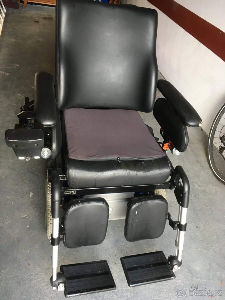 Elektrický invalidní vozík Puma