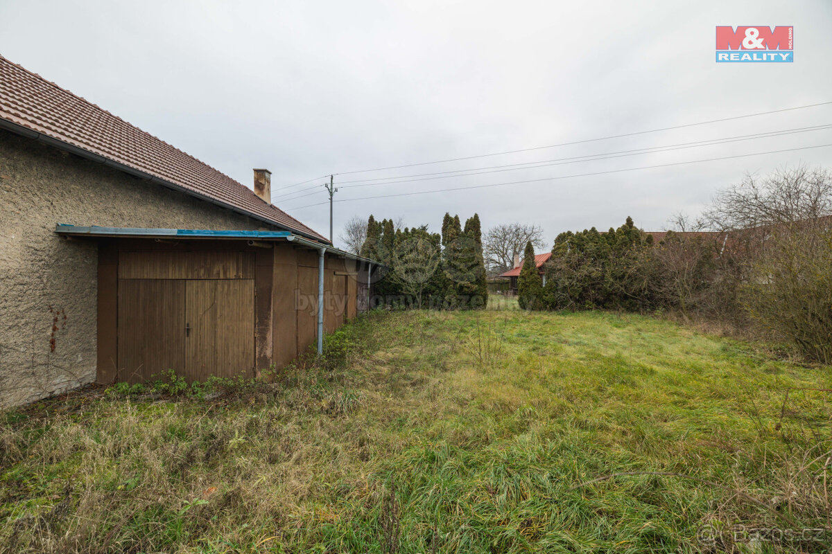 Prodej pozemku k bydlení, 817 m², Oseček